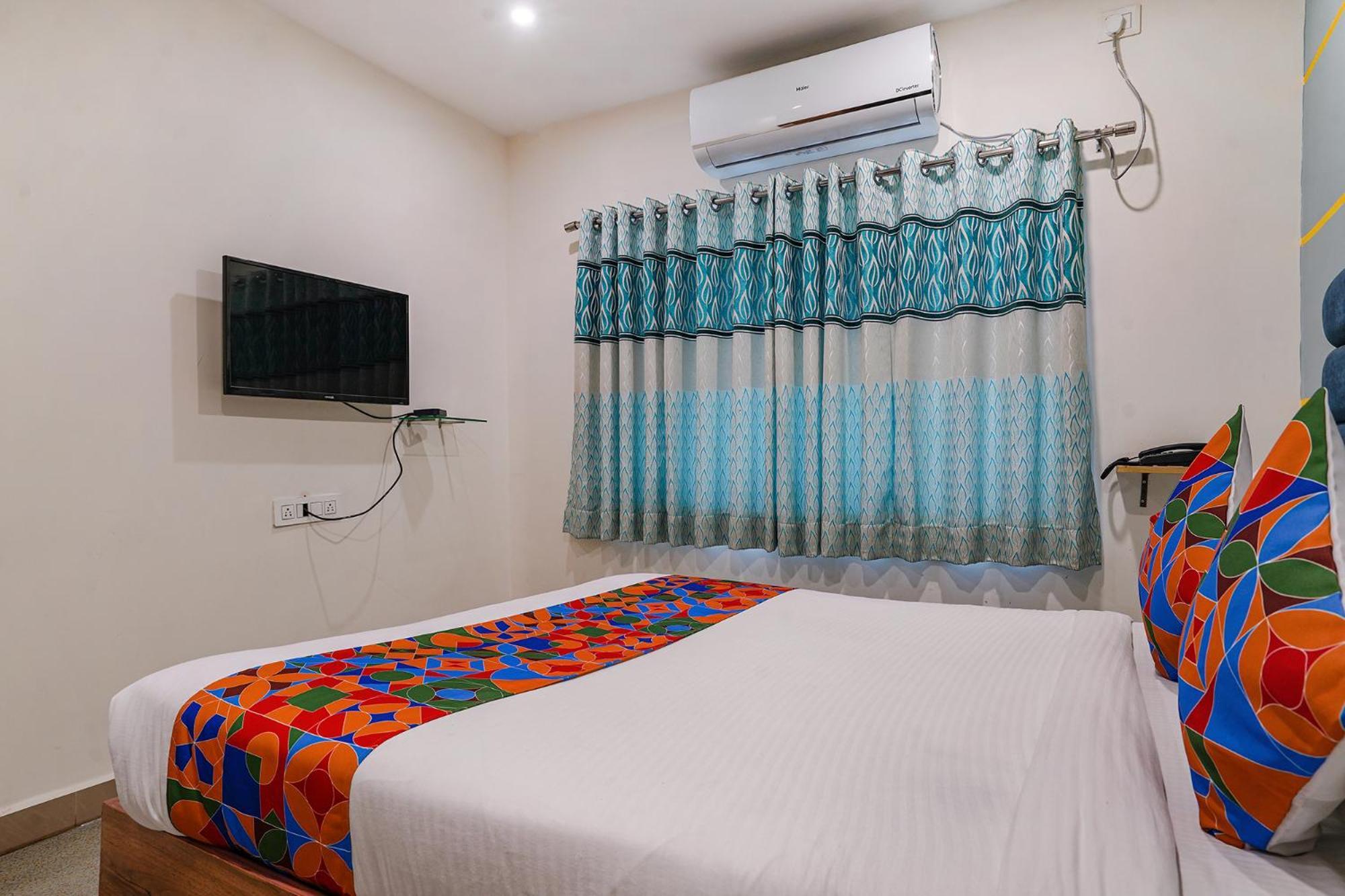 Fabhotel Jkc Grand - Hitech City Hyderabad Exterior photo